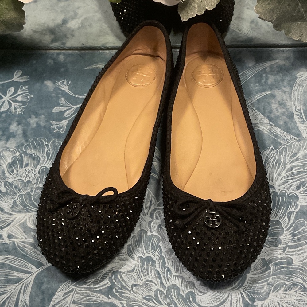 Elegant Black Studded Women's Flats